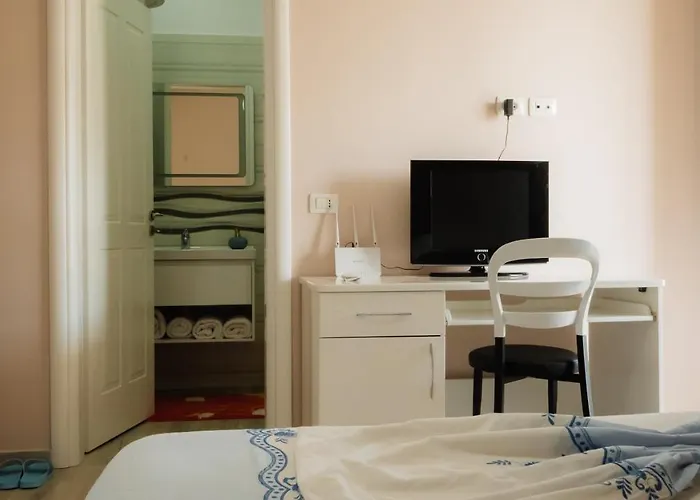 Adriatic East View 公寓 Durrës