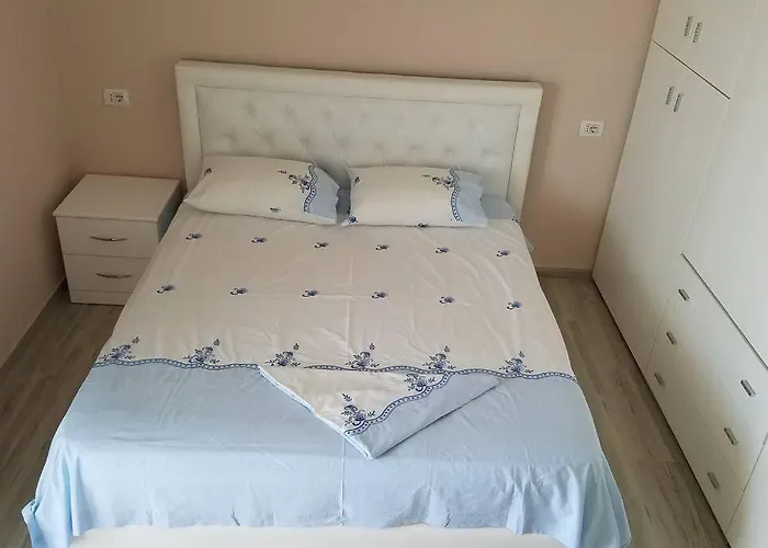 Adriatic East View 公寓 Durrës