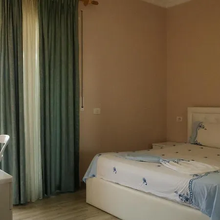 Adriatic East View Apartamento Durrës