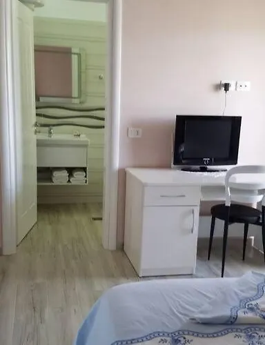 Adriatic East View Apartment *